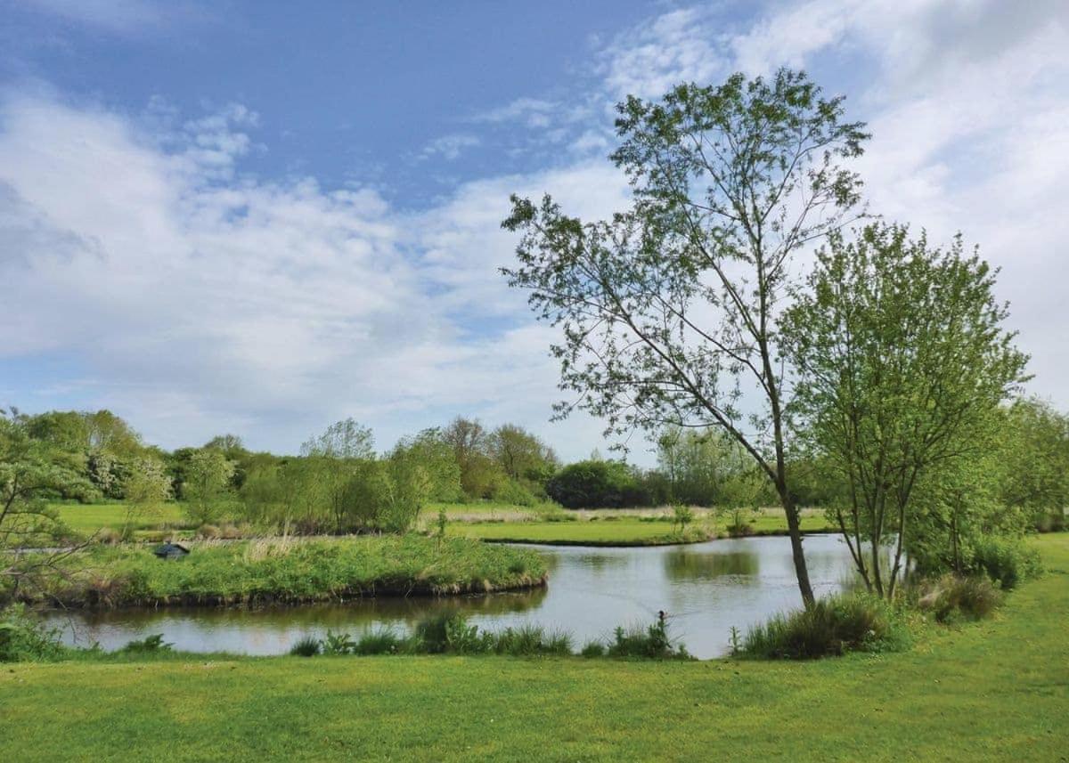 Weir Country Park Hotel Holtby Buitenkant foto